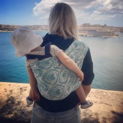 Koala and Mama Babywearing Malta looking at the grand harbor in Valletta in artipoppe argus neneh woven wrap